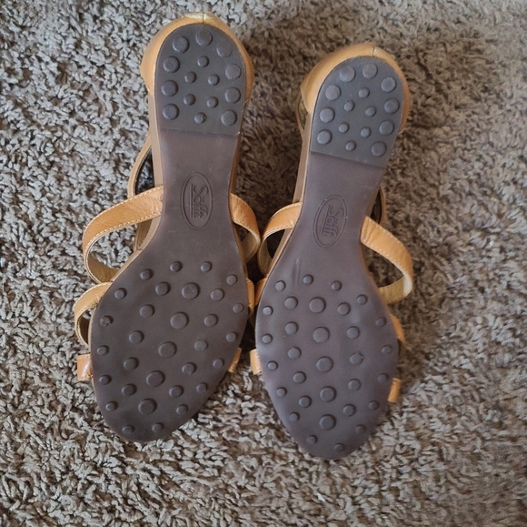 Sandals - Picture 4 of 6